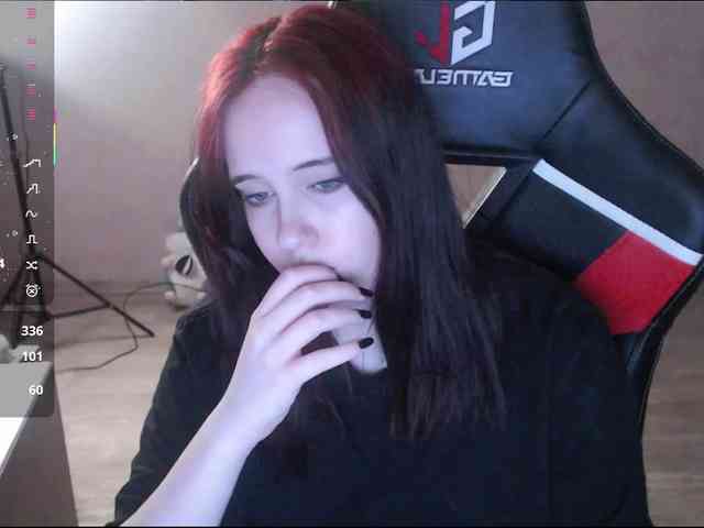 IamLera2005 webcam