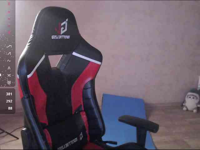 IamLera2005 webcam