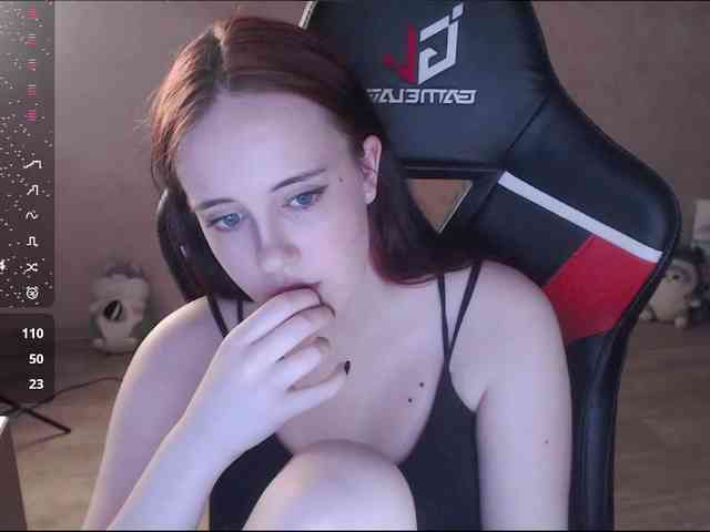 IamLera2005 webcam