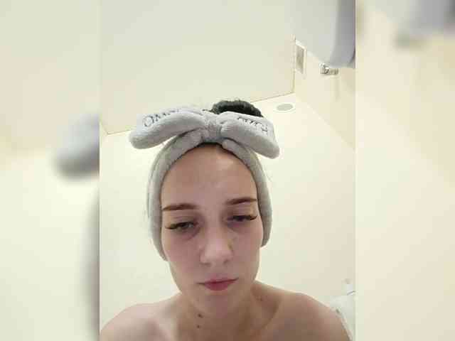 amateur webcam AngelokFromUkraine