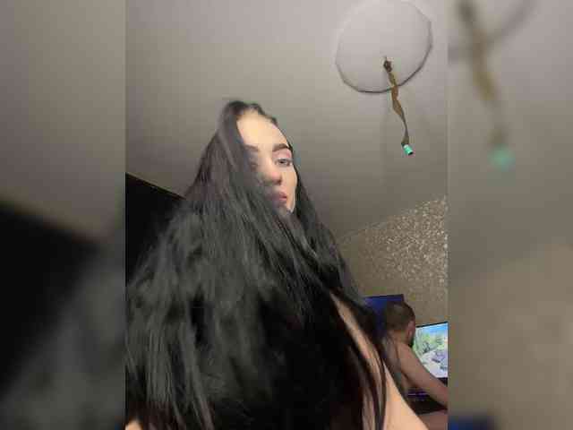 AngelokFromUkrai... Live Webcam on BongaCams