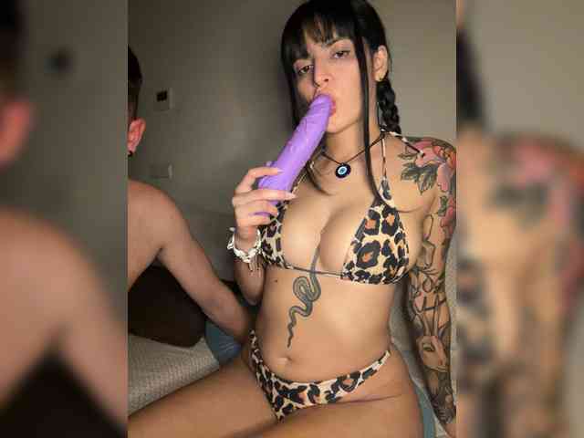Pinkpanter444 webcam