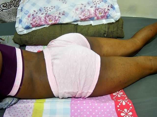 petite-tasha's BongaCams show and profile