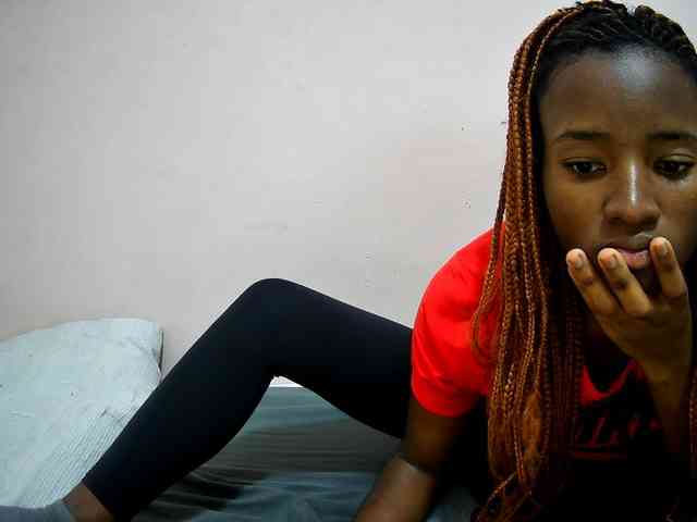 petite-tasha webcam