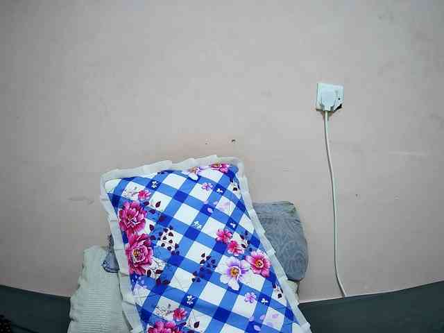 petite-tasha webcam