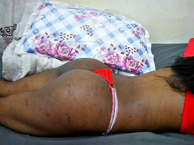 petite-tasha webcam