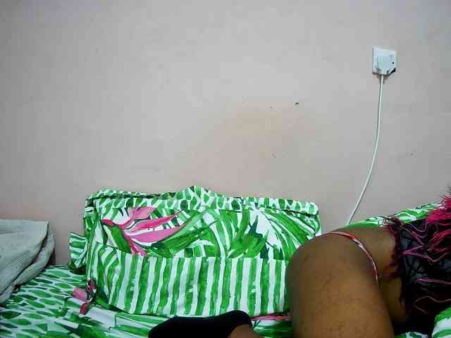 petite-tasha webcam