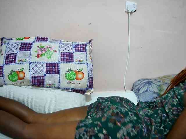 petite-tasha webcam