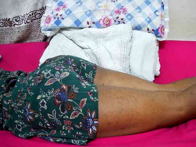 petite-tasha webcam