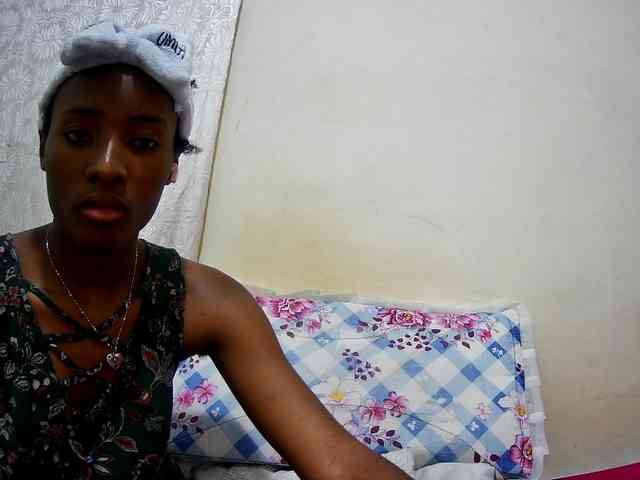 petite-tasha webcam