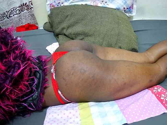 petite-tasha petite-tasha