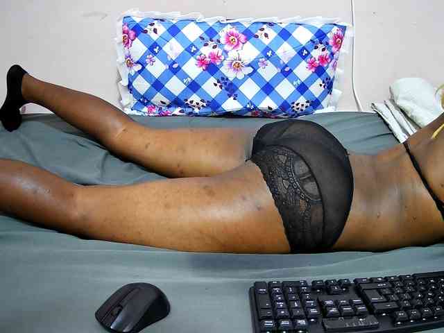 petite-tasha webcam