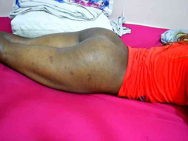 petite-tasha webcam