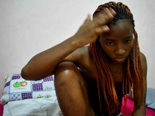 petite-tasha webcam