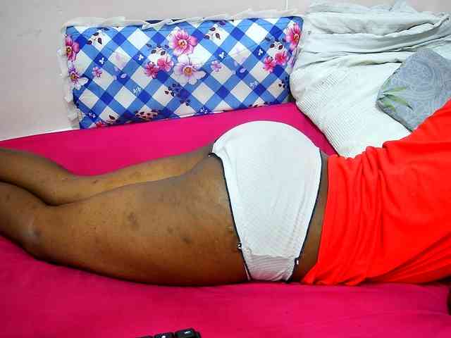 petite-tasha webcam