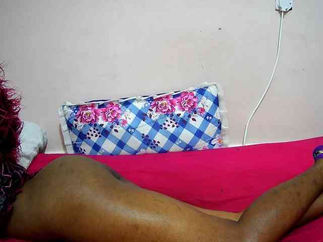 petite-tasha webcam