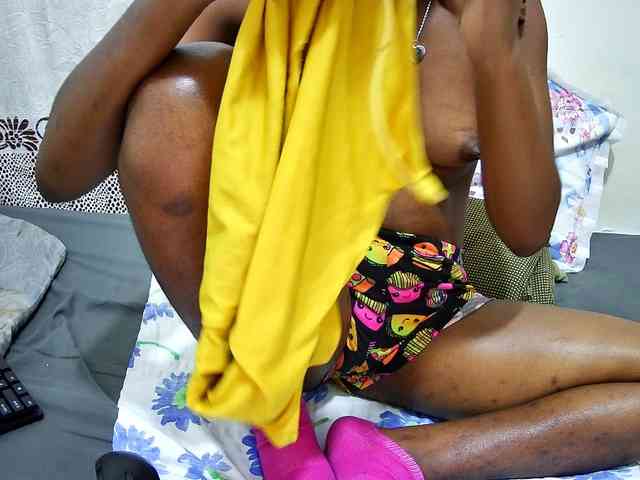 petite-tasha petite-tasha