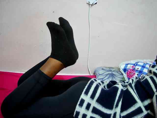 petite-tasha webcam