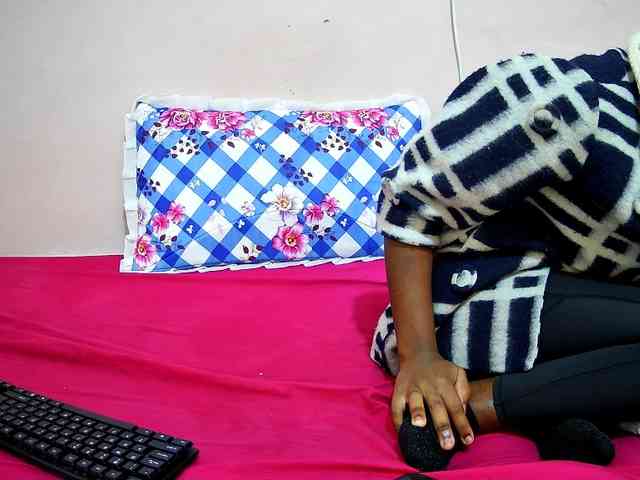 petite-tasha webcam