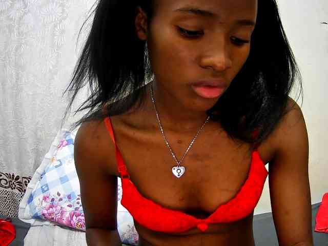 petite-tasha webcam