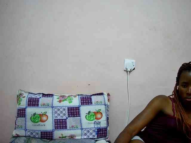 petite-tasha webcam