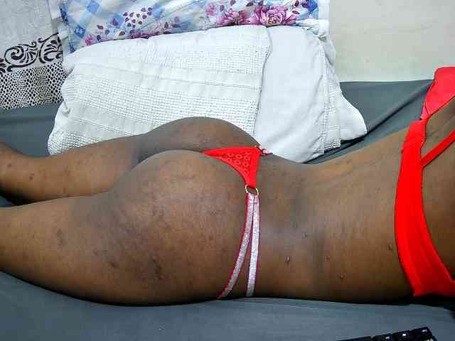 petite-tasha webcam