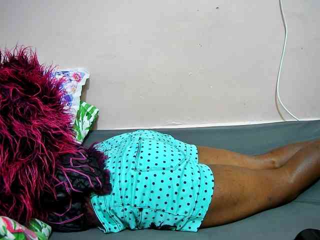 petite-tasha webcam