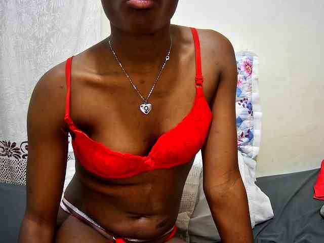 petite-tasha webcam