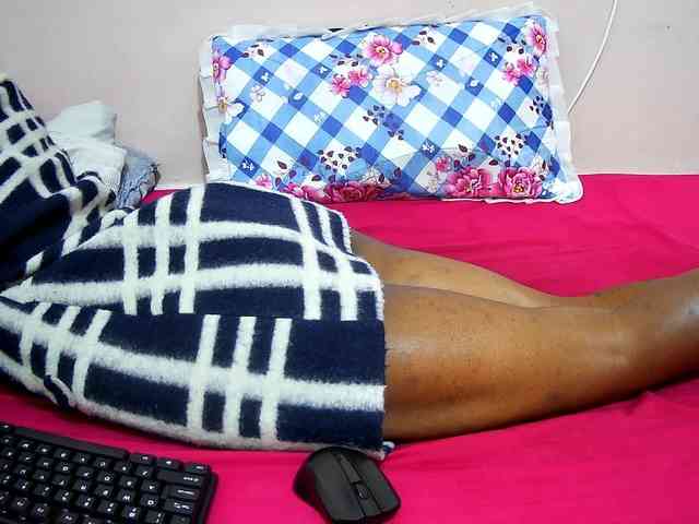 petite-tasha webcam