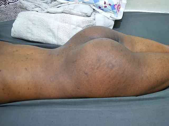 petite-tasha webcam