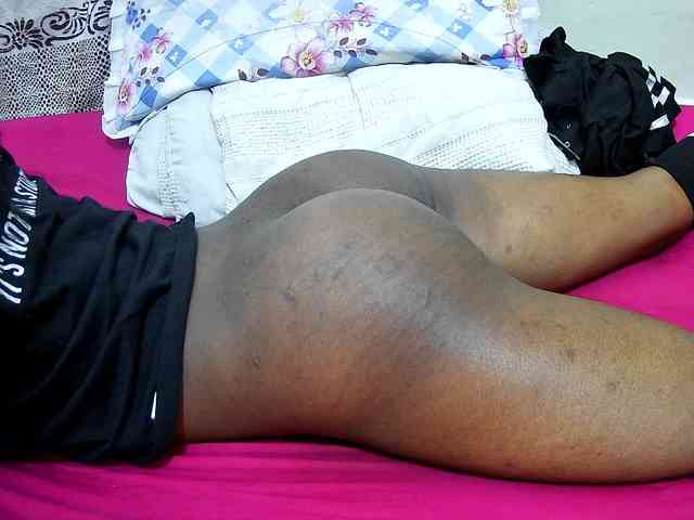 petite-tasha webcam