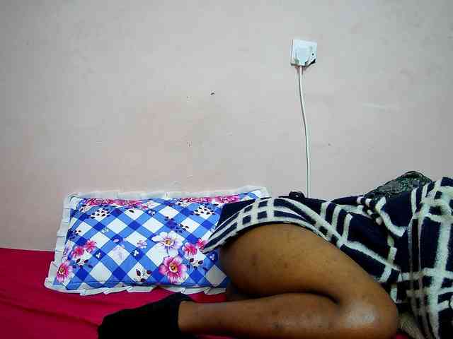 petite-tasha webcam