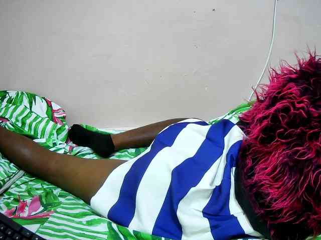 petite-tasha webcam