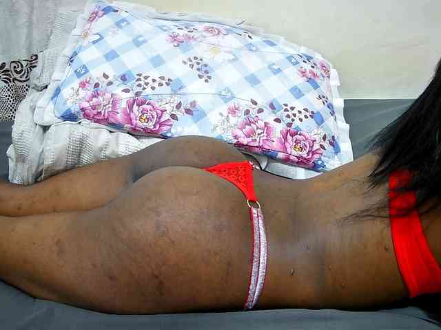 petite-tasha webcam