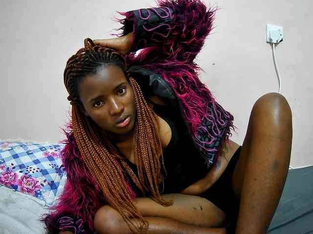 petite-tasha webcam