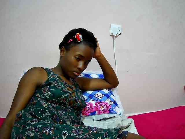 petite-tasha webcam