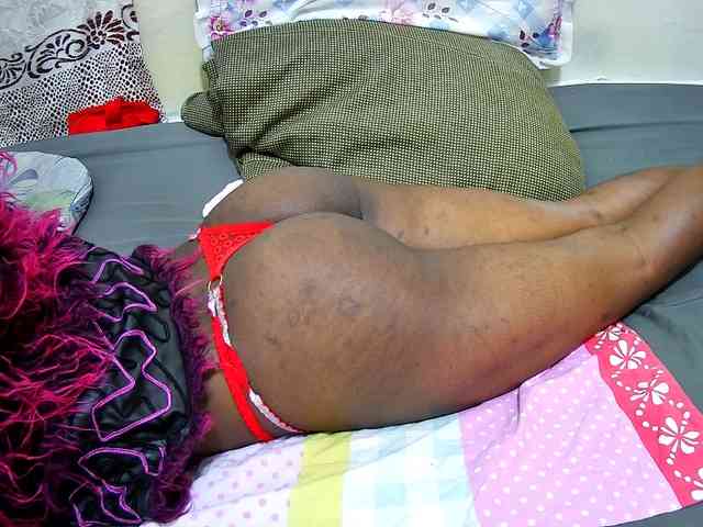 petite-tasha petite-tasha