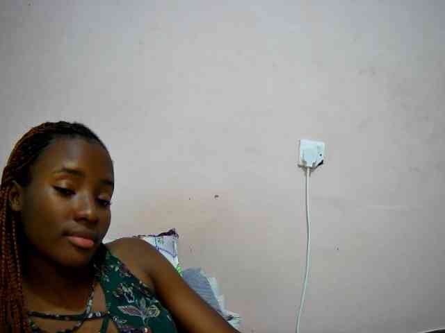 petite-tasha webcam