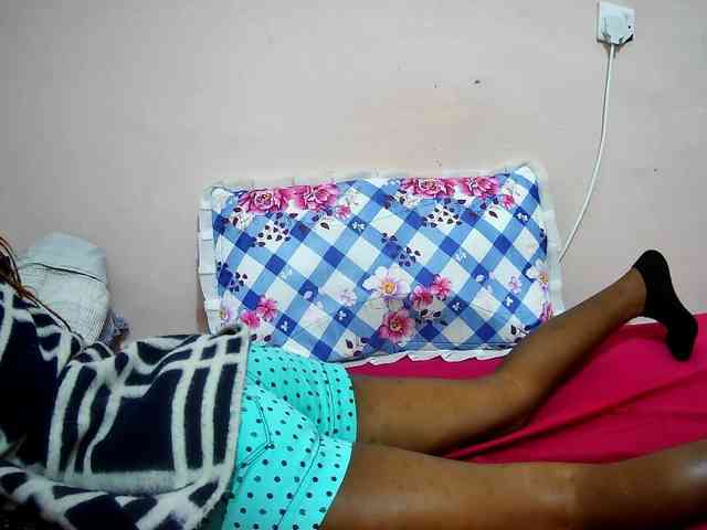 petite-tasha webcam
