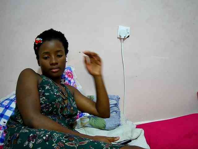 petite-tasha webcam