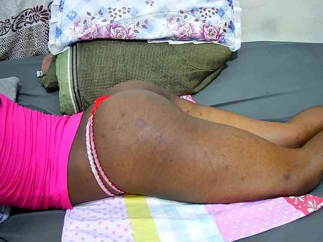 petite-tasha petite-tasha