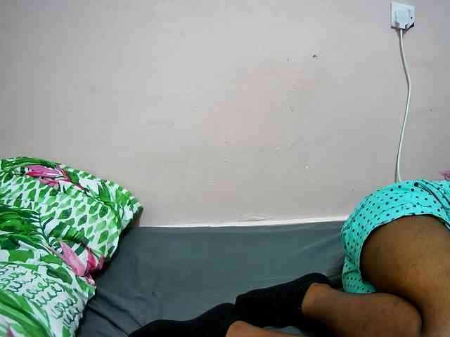 petite-tasha webcam