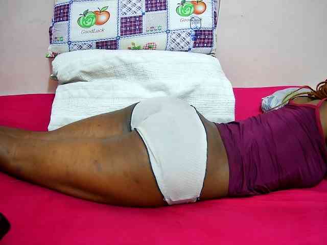 petite-tasha webcam
