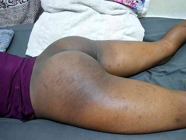 petite-tasha webcam