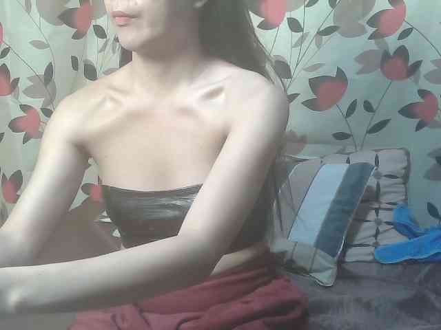 Francelle143ts Live Webcam on BongaCams