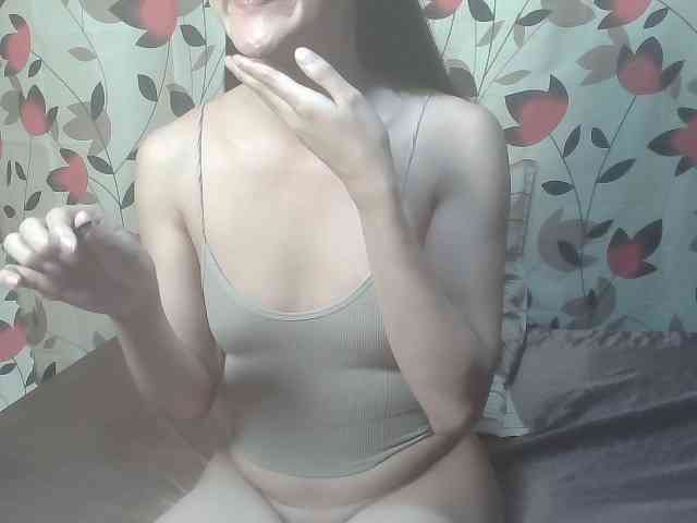 Francelle143ts Live Webcam on BongaCams