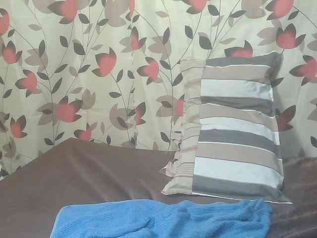 Francelle143ts Live Webcam on BongaCams