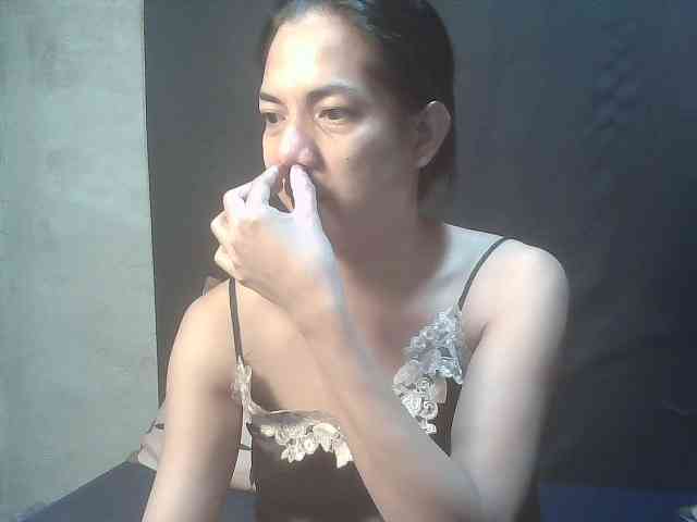 Francelle143ts Live Webcam on BongaCams