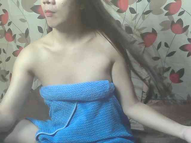 Francelle143ts Live Webcam on BongaCams