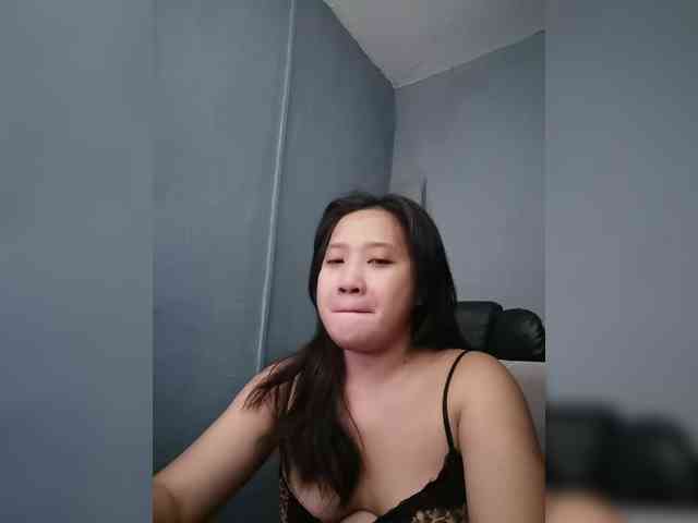 Sofia-xoxo webcam